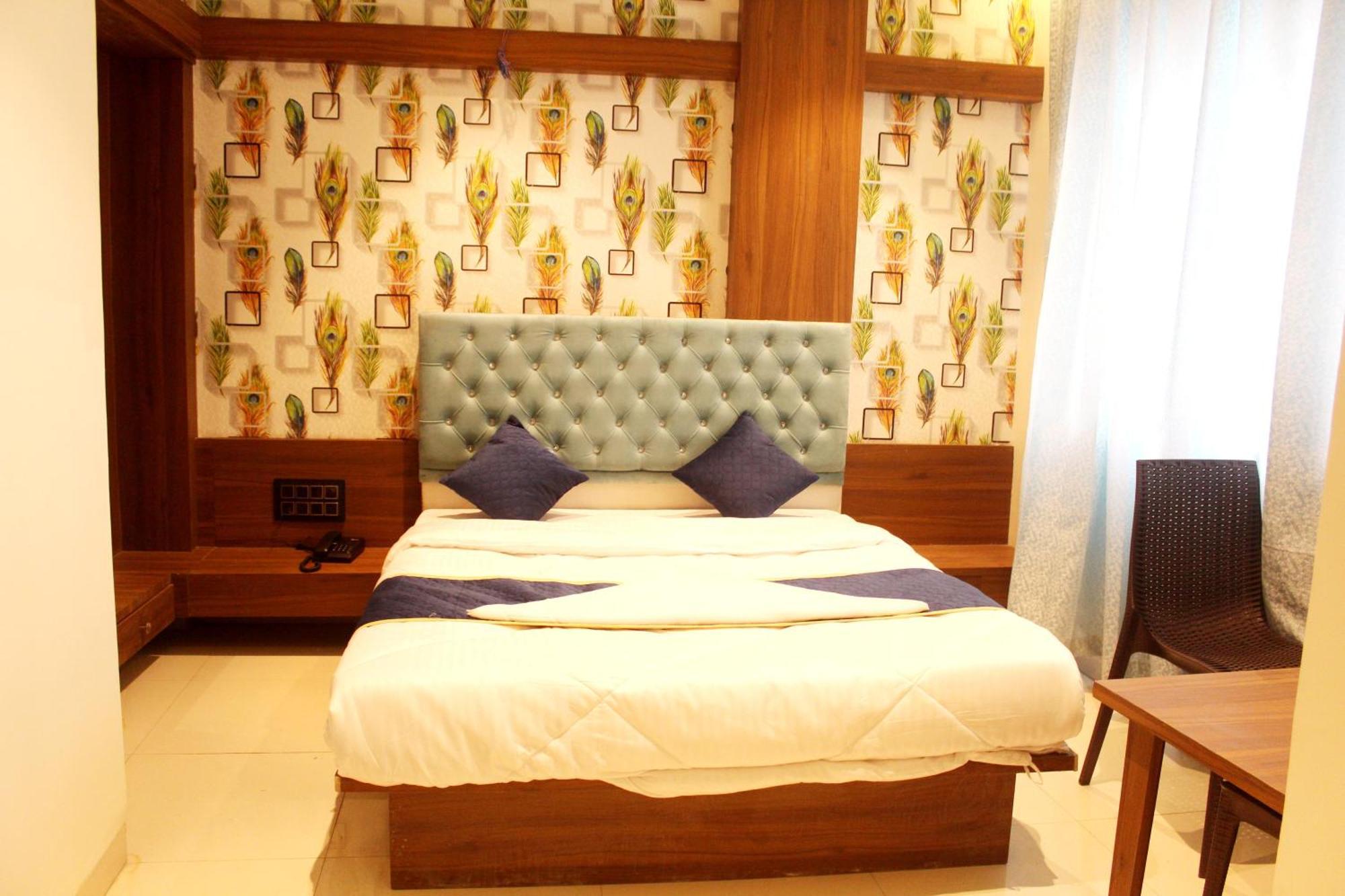 Hotel India Gate Narhe, بونة المظهر الخارجي الصورة