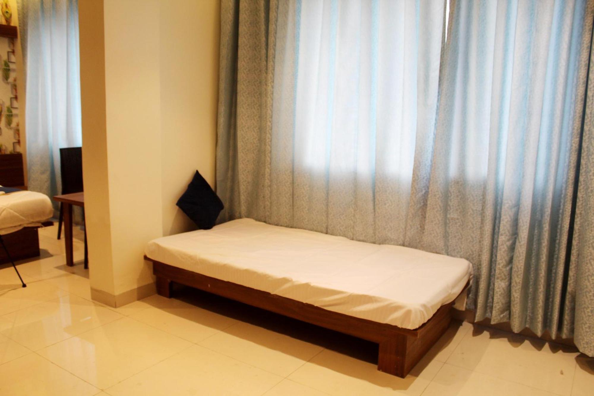 Hotel India Gate Narhe, بونة المظهر الخارجي الصورة